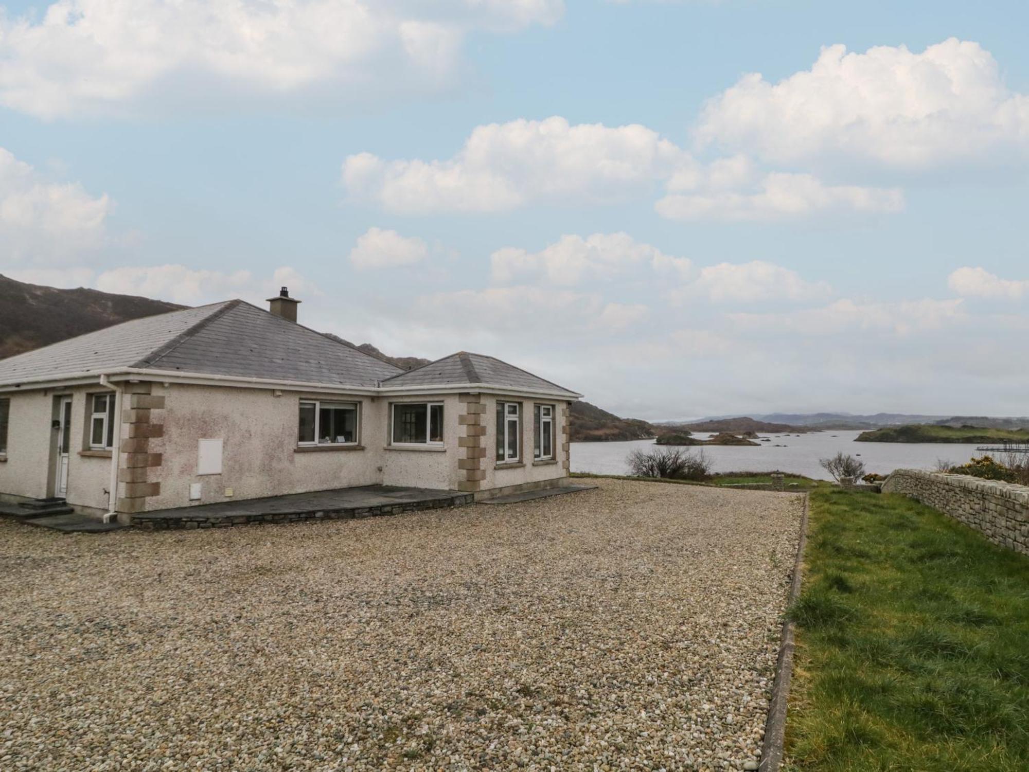 Ranny Roe Villa Fanad Exterior photo