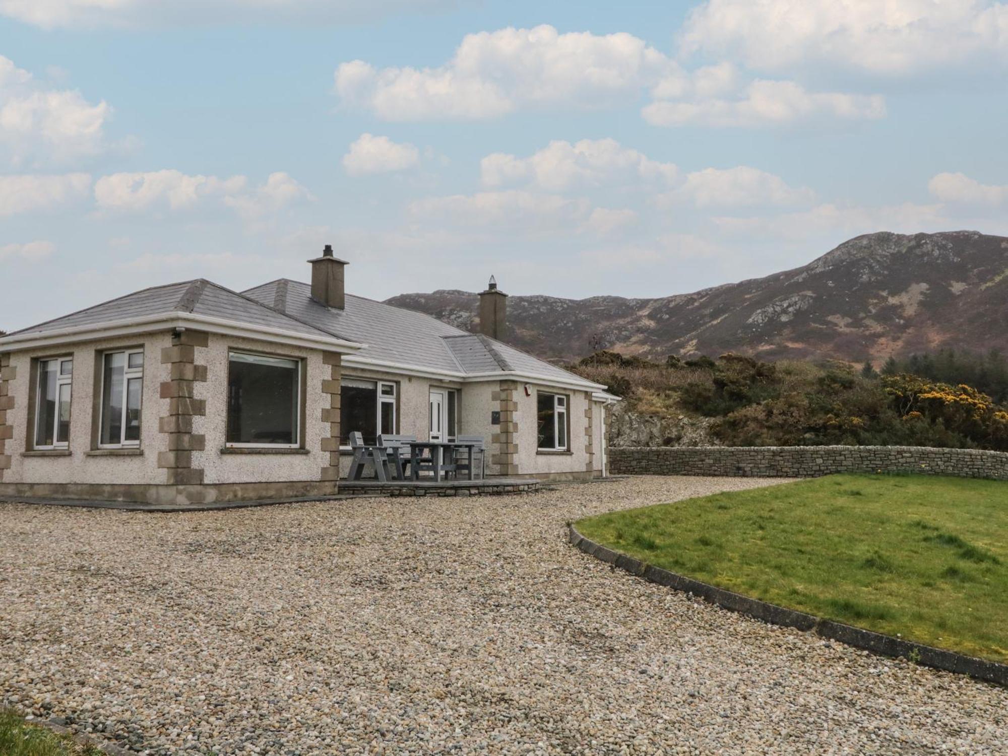 Ranny Roe Villa Fanad Exterior photo